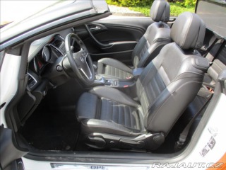 Opel Cascada 1,6 TURBO 125kw Cosmo LED 2013