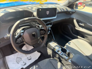 Peugeot 2008 1,2 Hybrid 136 e-DCS6 AL 2024