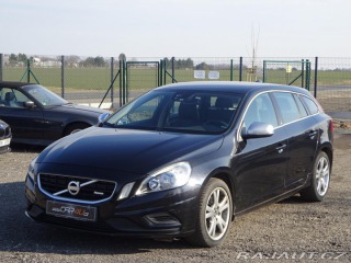 Volvo V60 D2 84kW R-Design 2013