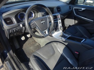 Volvo V60 D2 84kW R-Design 2013
