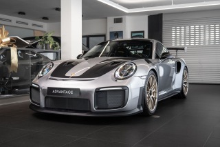 Porsche 911 GT2 RS Weissach Lift/BOSE