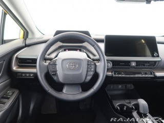 Toyota Prius 2.0 Plug-in Hybrid ,Prest 2024