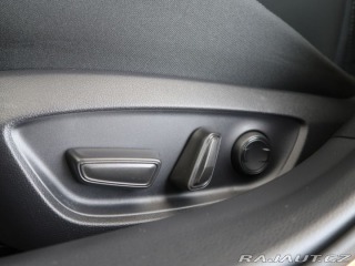 Toyota Prius 2.0 Plug-in Hybrid ,Prest 2024