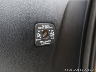 Toyota Prius 2.0 Plug-in Hybrid ,Prest 2024