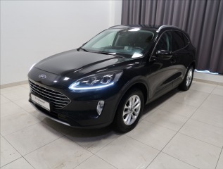 Ford Kuga 2,0 TDCI AUT 4x4 ČR 1 MAJ